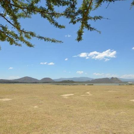 Jacaranda Lake Elementaita Lodge Gilgil Exterior photo